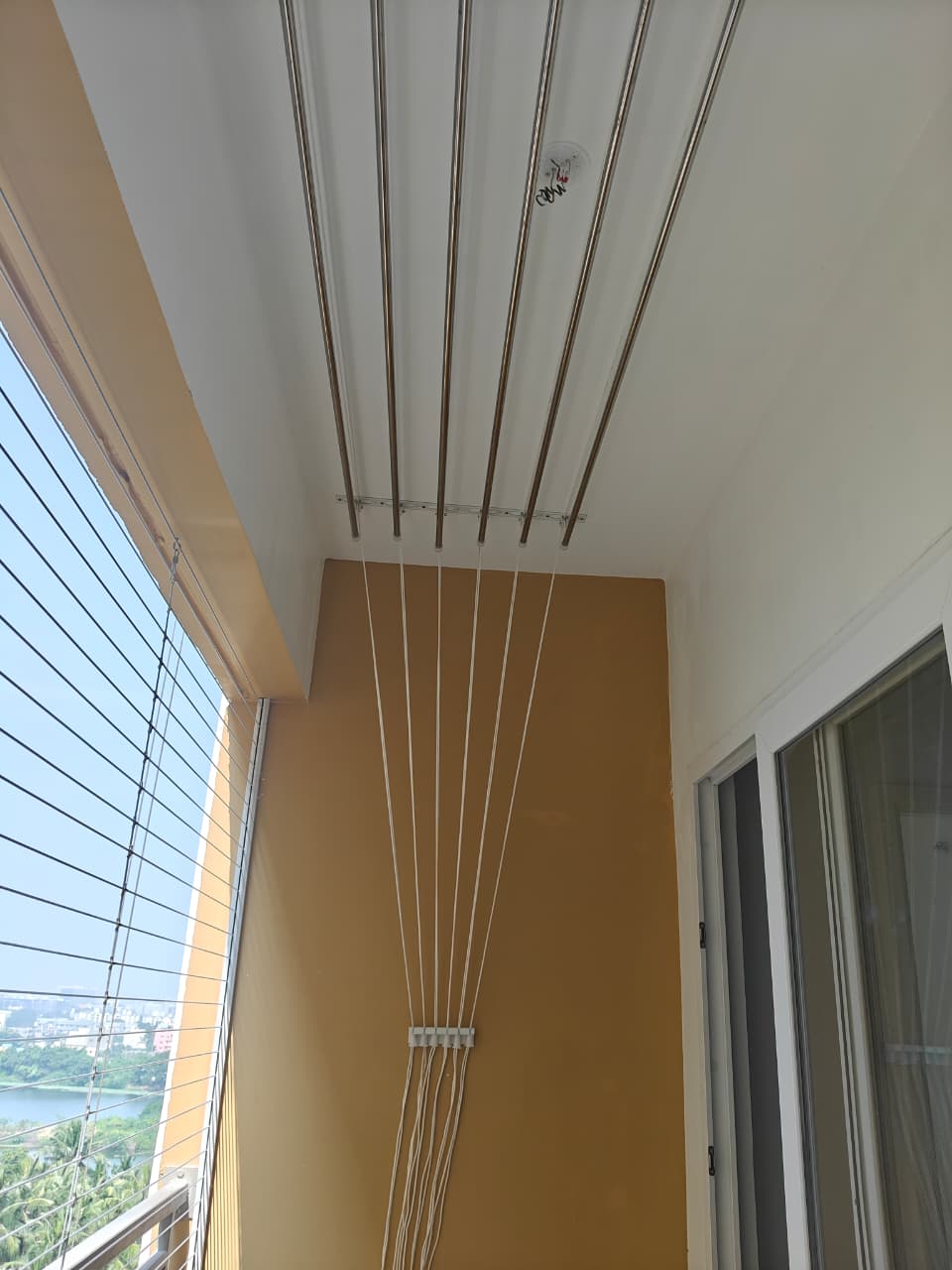 Pull & Dry Cloth Hangers
